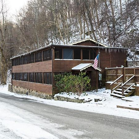 River Front Resort Elkins Buitenkant foto