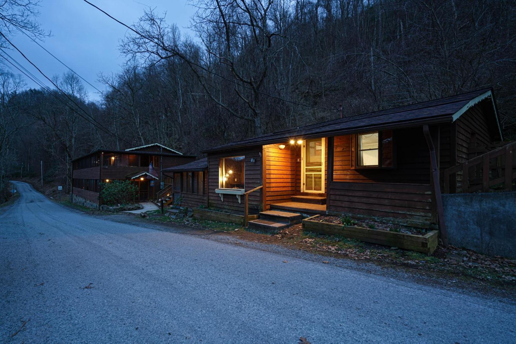 River Front Resort Elkins Buitenkant foto