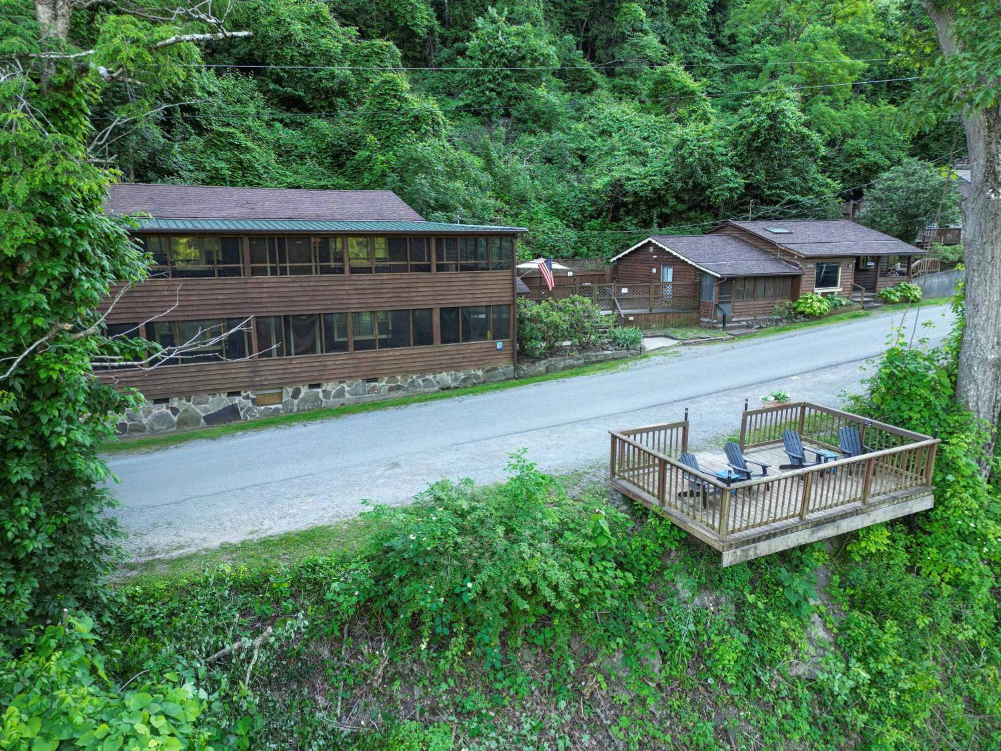 River Front Resort Elkins Buitenkant foto